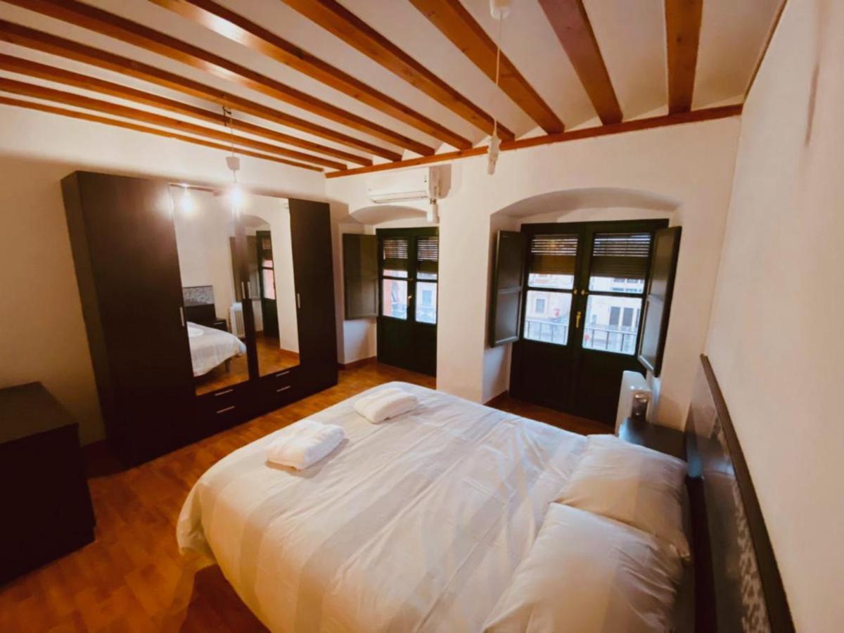 Apartament Casa En Plaza De La Corredera Con Balcon Kordoba Zewnętrze zdjęcie
